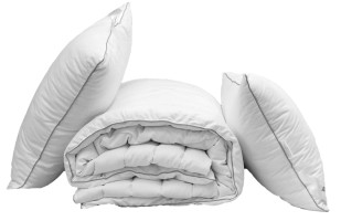 Одеяло искусственный лебяжий пух White 175x215 + 2 подушки 70x70 Tag tekstil