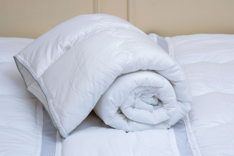 Одеяло Arya Pure Line Climarelle 195x215