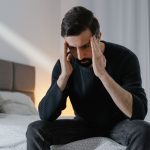 Дев’ятка мечів в Таро, перевернута: почуття, так/ні